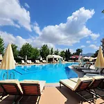 Hotel Pelin