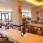 Hotel Pelin 3*