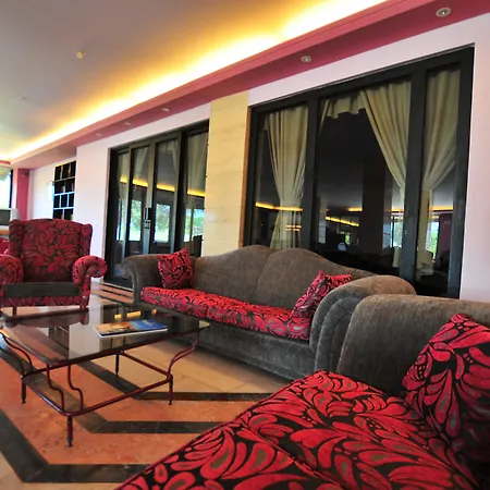 Pelin 3* フェティエ