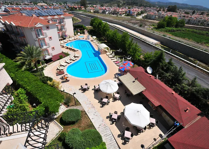 Hotel Pelin 3*
